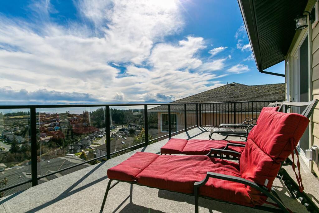 Eagle'S View Penthouse Daire Victoria Dış mekan fotoğraf